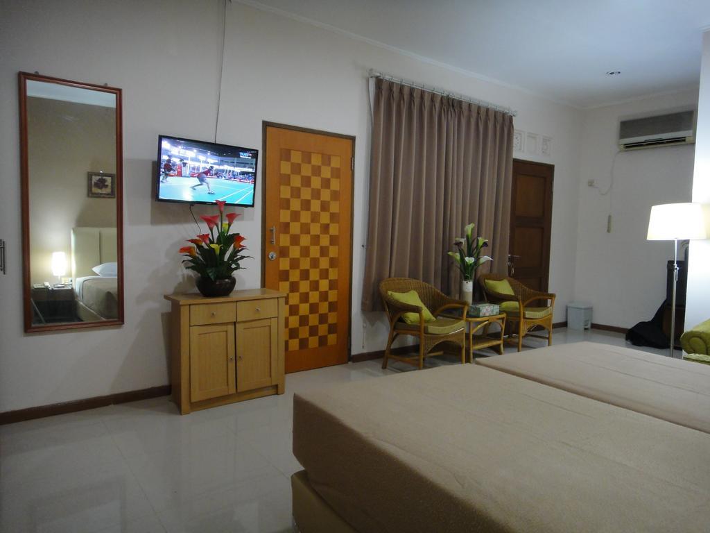 Gondia Guesthouse Giacarta Camera foto