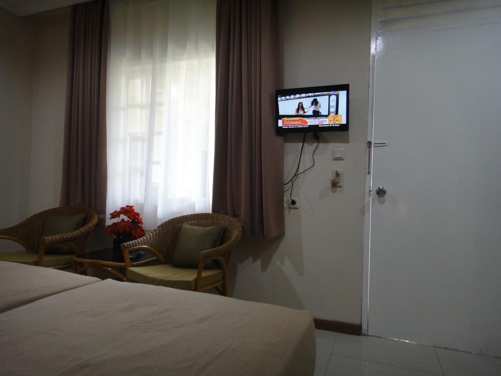 Gondia Guesthouse Giacarta Camera foto