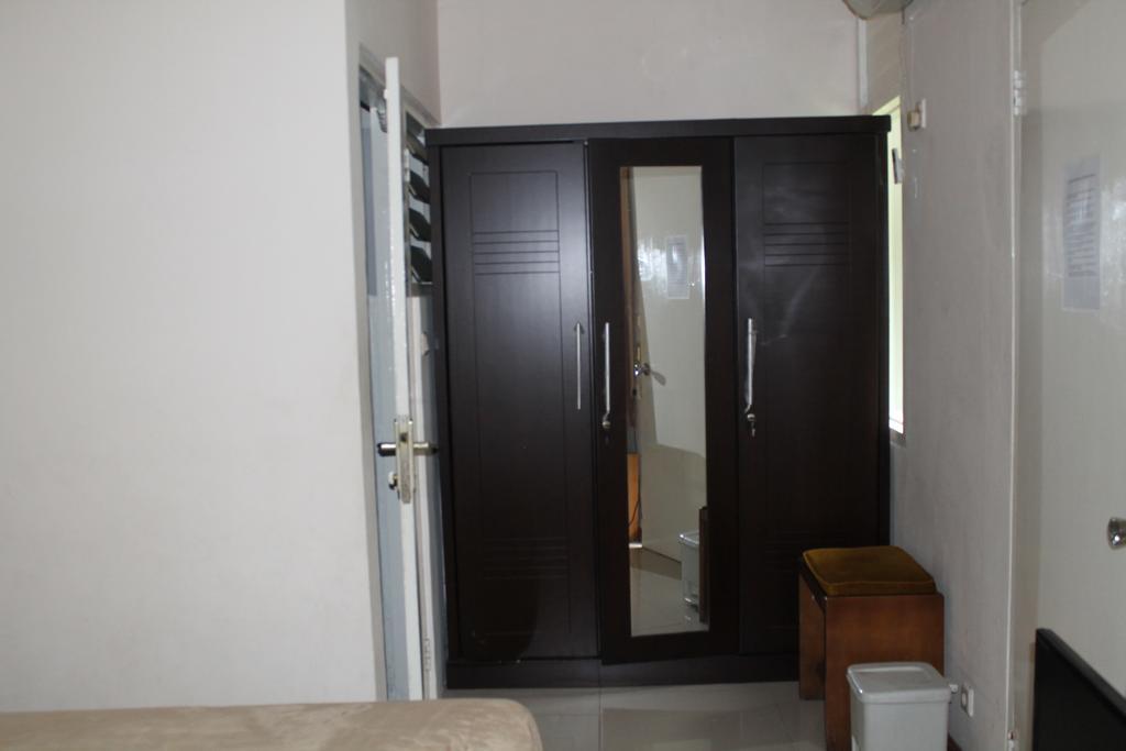 Gondia Guesthouse Giacarta Camera foto