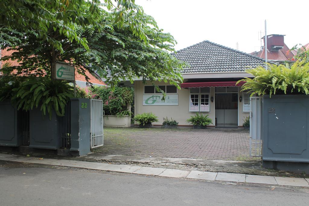 Gondia Guesthouse Giacarta Esterno foto