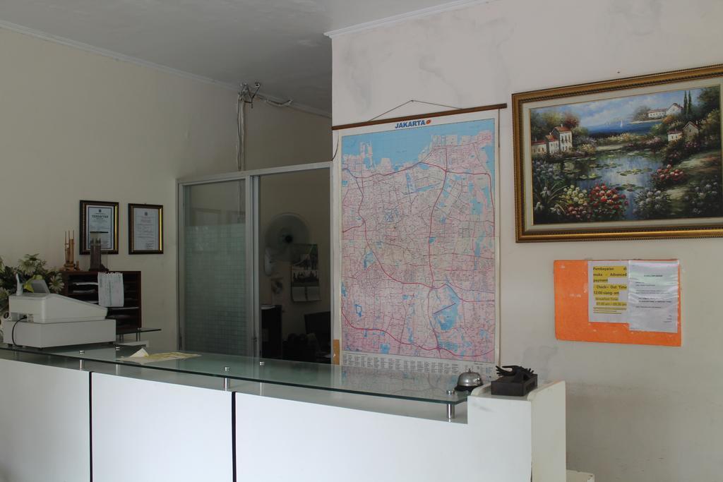 Gondia Guesthouse Giacarta Esterno foto