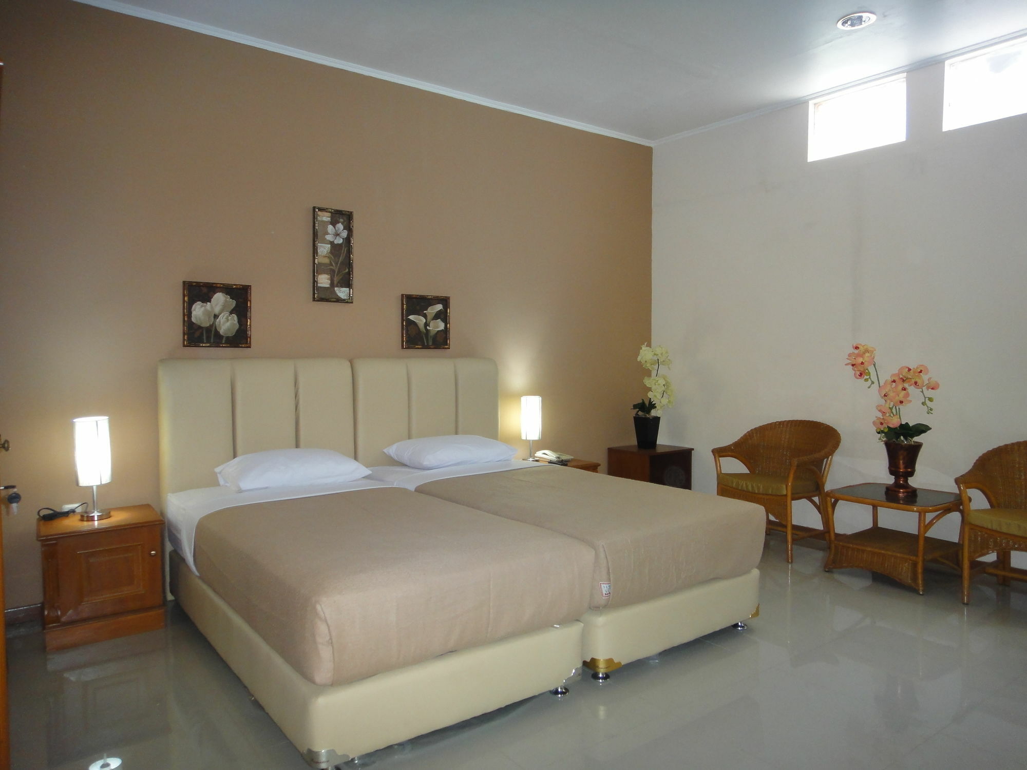 Gondia Guesthouse Giacarta Esterno foto